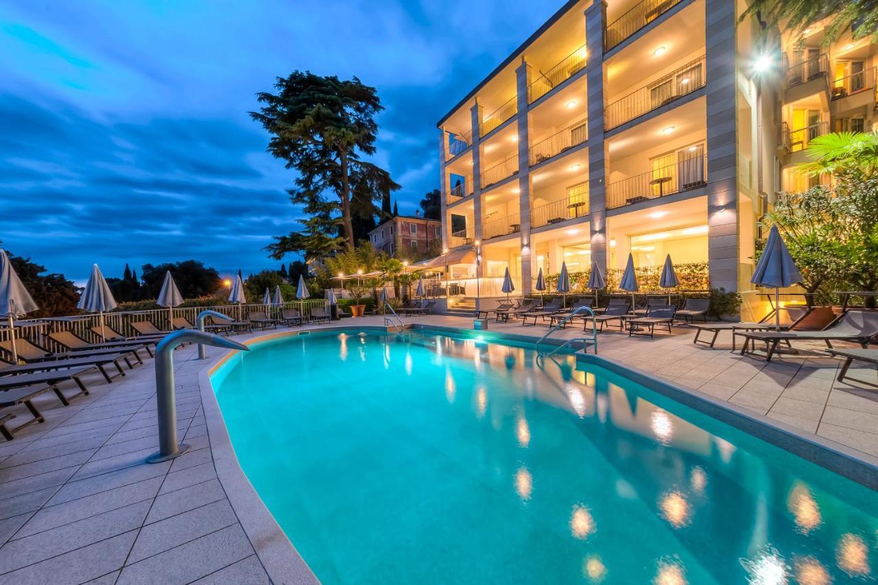 Hotel Excelsior Le Terrazze Garda  Zewnętrze zdjęcie