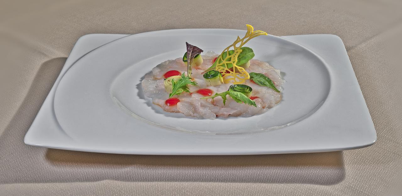 Hotel Excelsior Le Terrazze Garda  Zewnętrze zdjęcie